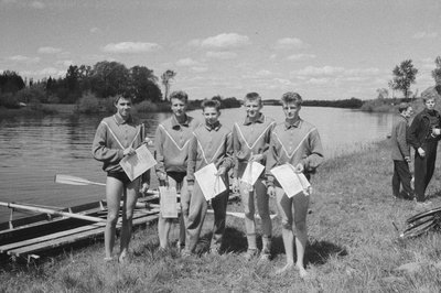 Emajõe karikavõistlused sõudmises.  duplicate photo