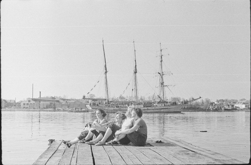 Sõudmine. Kevad Pärnu jahtklubis.