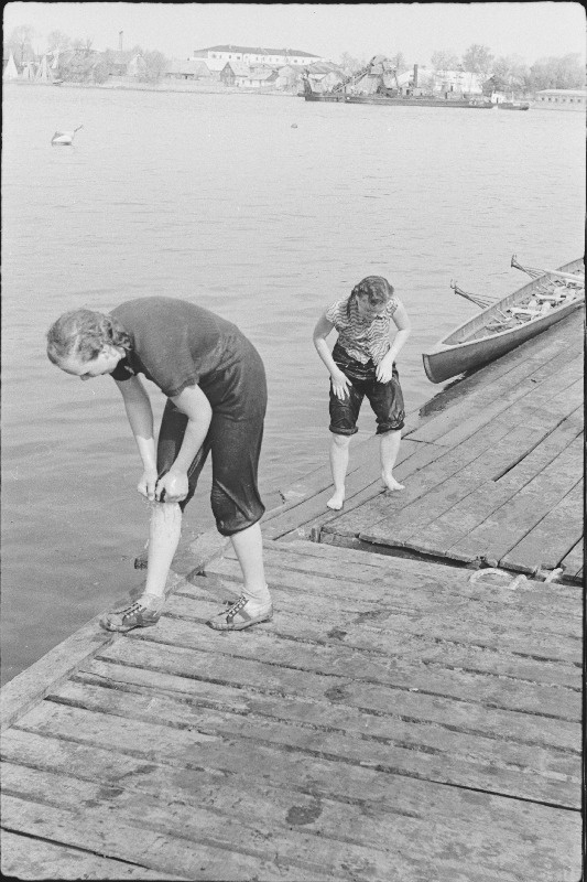 Sõudmine. Kevad Pärnu jahtklubis.