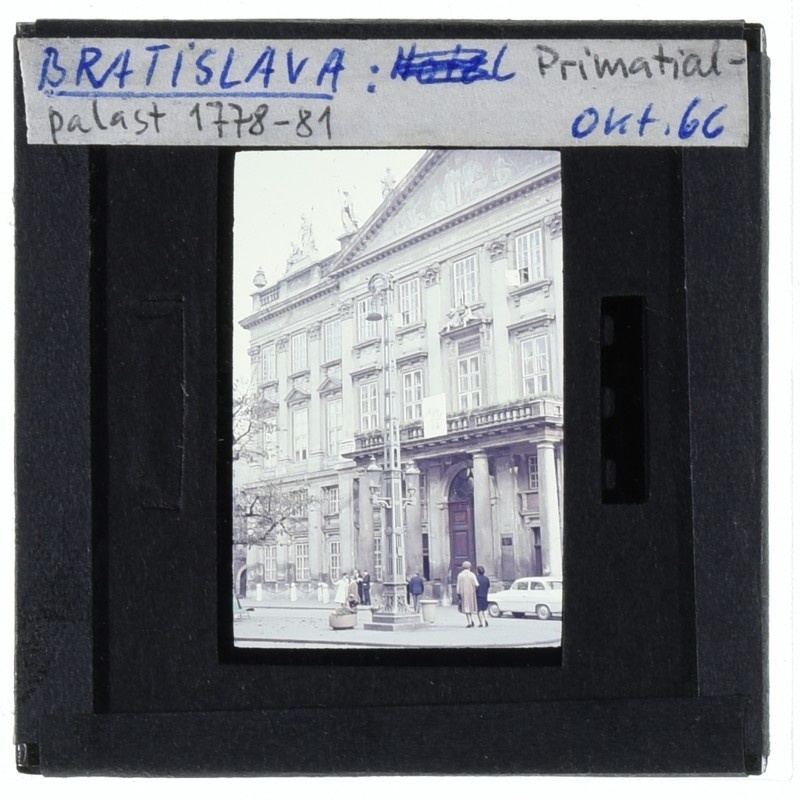 Bratislava, Primatialpalais