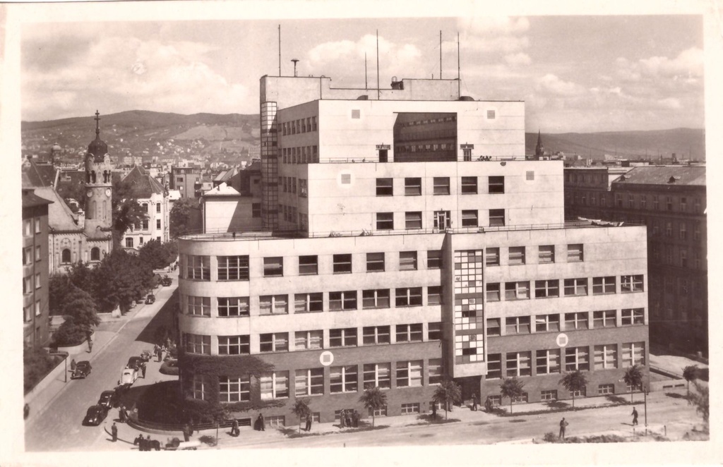 Bratislava.ÚSP - lang