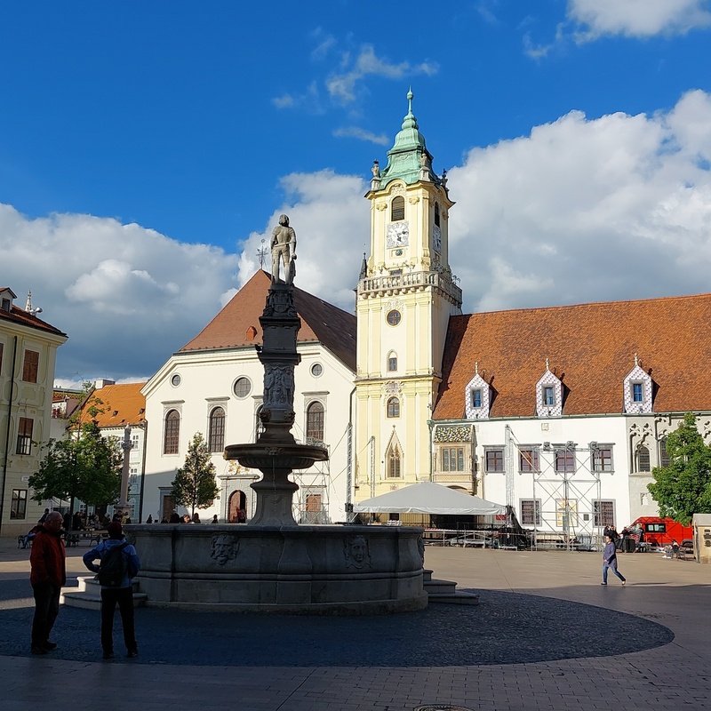 Bratislava, Old Town Hall, Bratislava, Maximilianbrunnen, Bratislava, Jesuit Church - Caption: BRATISLAVA: Place d. 4 April/Rolandsbrunnen 1572, Savior Church 1636/Oct. 66 rephoto