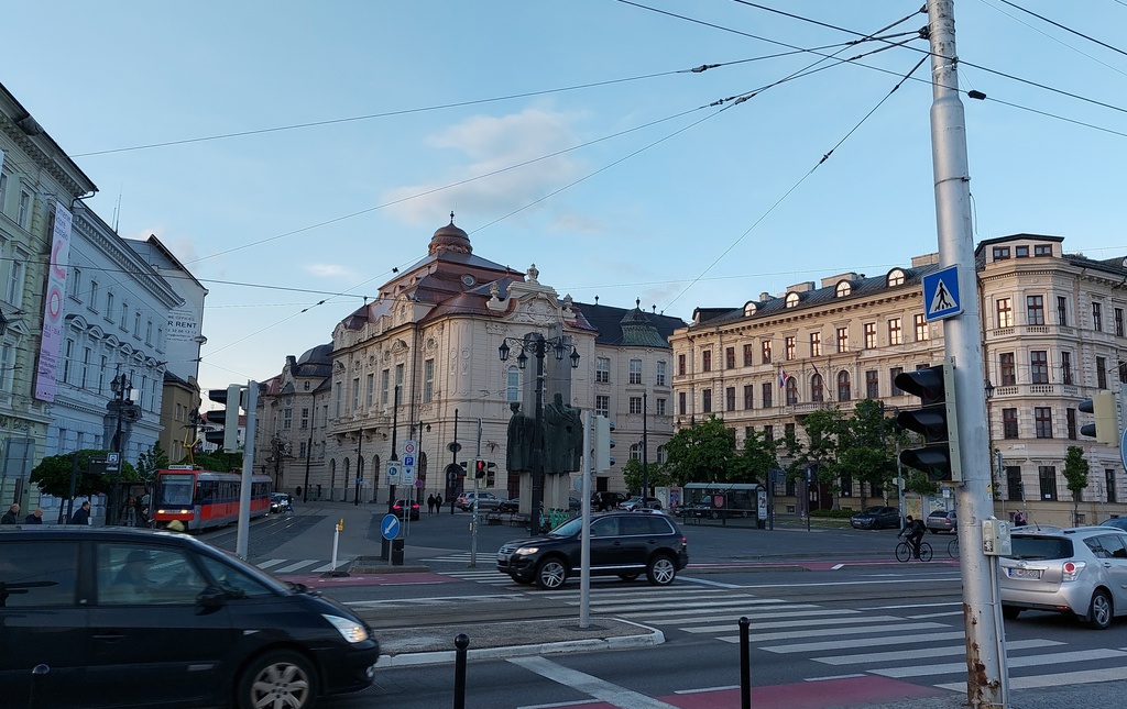 Štefanik Denkmal am Krönungshügel - lang rephoto