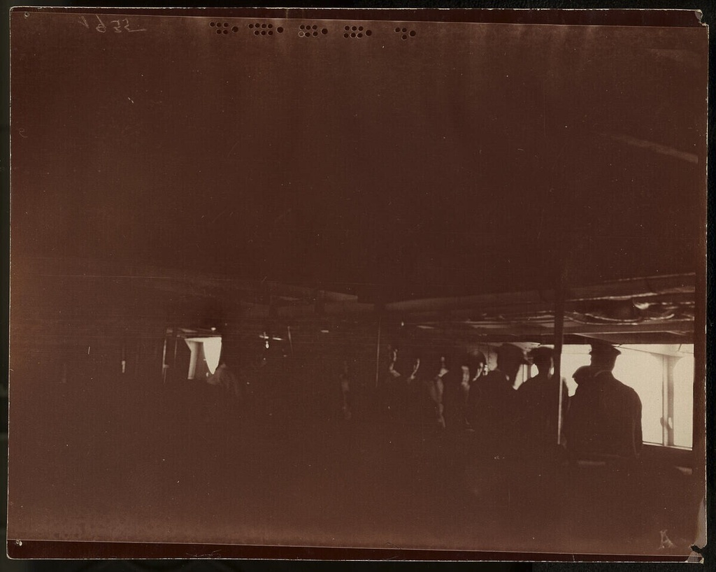 Port of Alexandria, medical visit in the mezzanine deck -