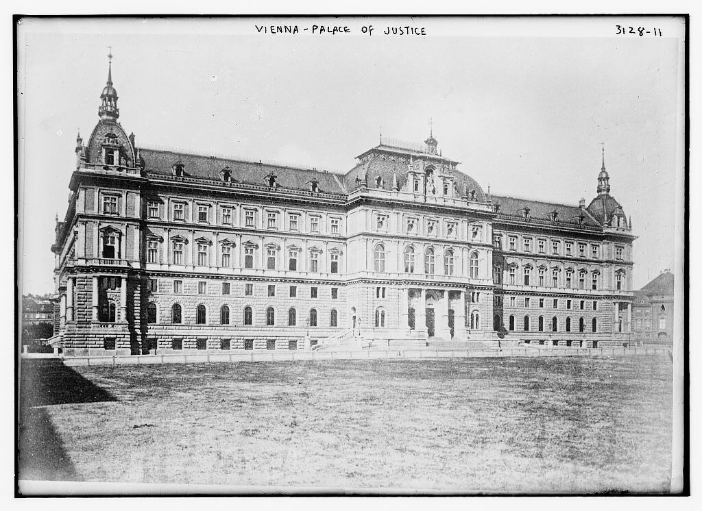 Vienna -- Palace of Justice  (LOC)