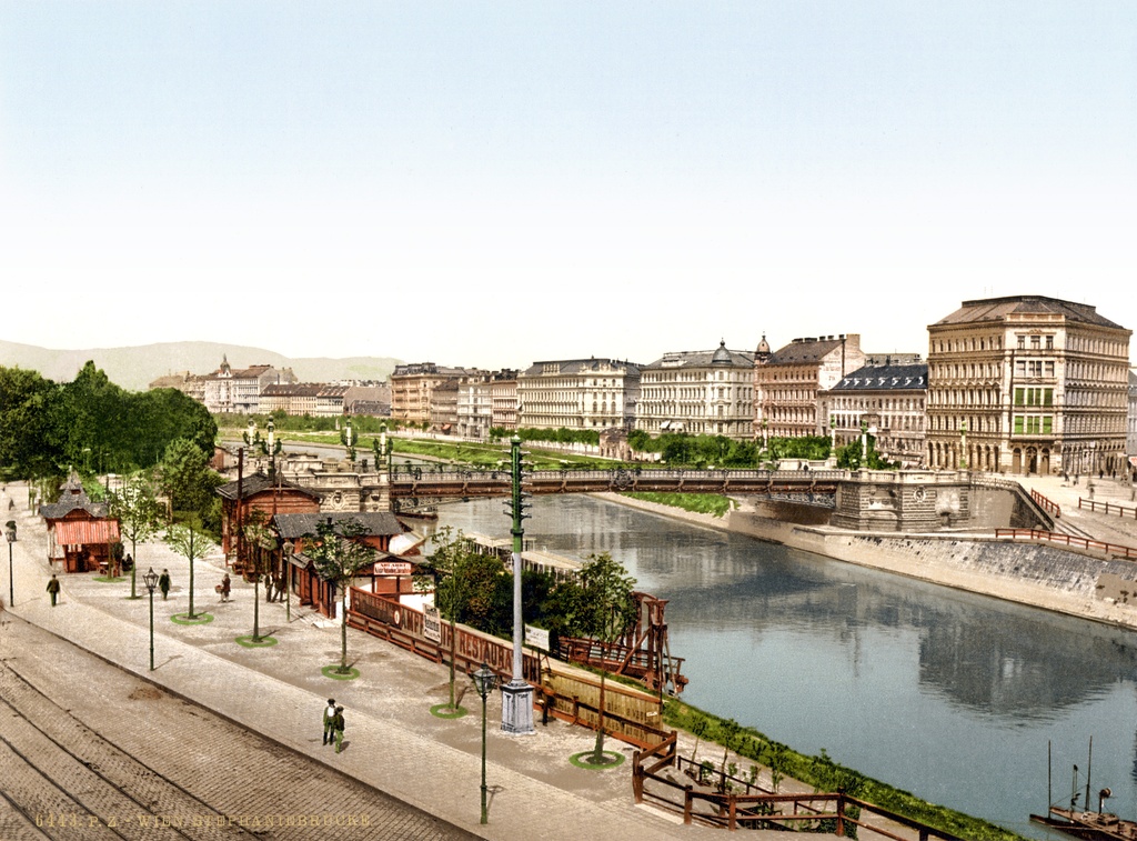 Flickr - …trialsanderrors - Stephanie Bridge, Vienna, Austria-Hungary, ca. 1895 - Photochrom print by Photoglob Zürich, between 1890 and 1900.
From the Photochrom Prints Collection at the Library of Congress
More photochroms from Austria-Hungary | More photochrom prints

[PD] This picture is in the public domain