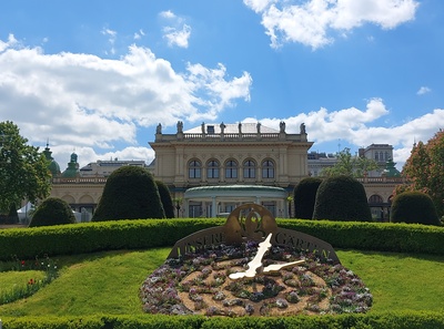Vienna. Kursalon in the city park rephoto
