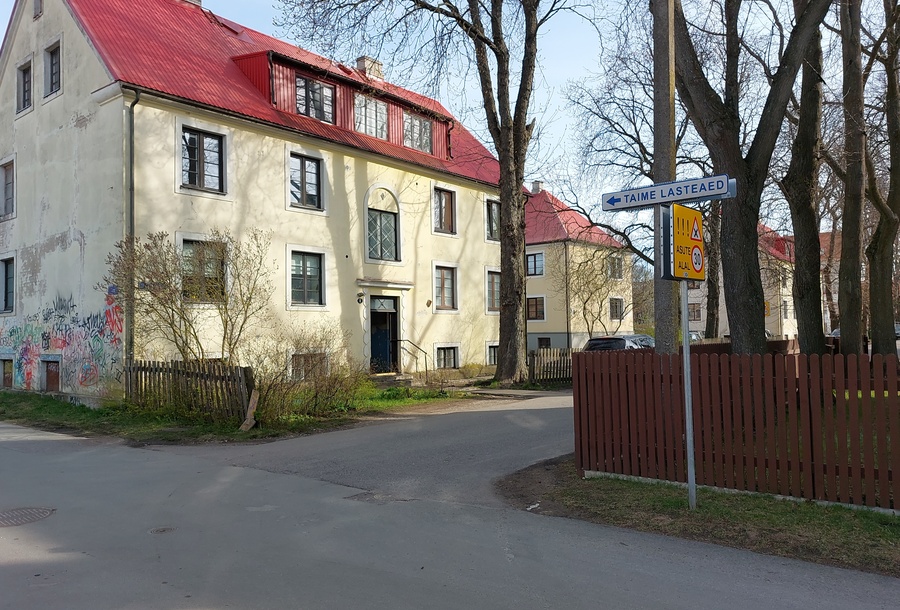 Tallinn, new houses in Pelgulinn near Kolde Street. rephoto