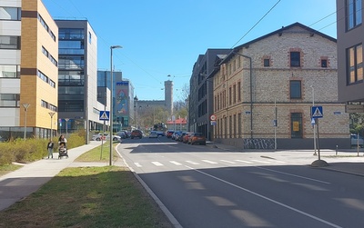 Vaade Paldiski mnt ja Koidu tänava ristumiskohalt Toompea suunas rephoto