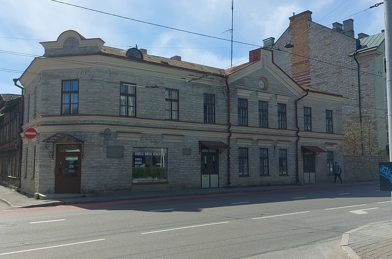 Double stone house Paldiski highway 3, shop "Mai" building. rephoto