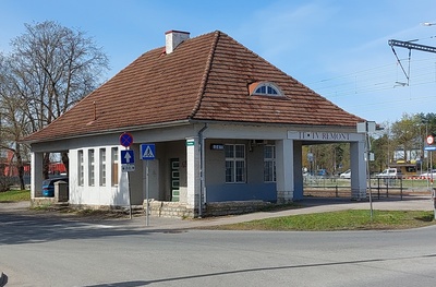 Hiiu raudteejaam, vaade raudtee poolt rephoto