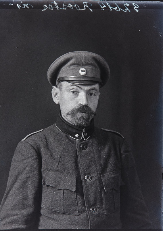 Sõjaväelane Roostar.