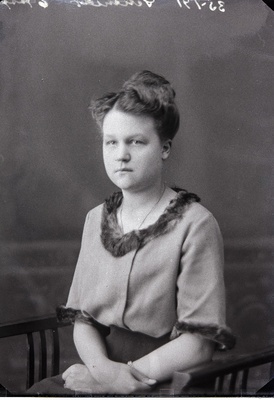 Schmidt.  similar photo