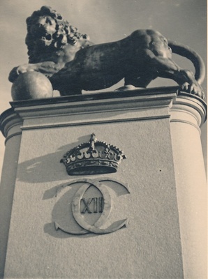 Narva, 1700.a. lahingu mälestussammas  duplicate photo