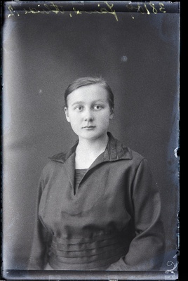 Aliide Jänes.  duplicate photo