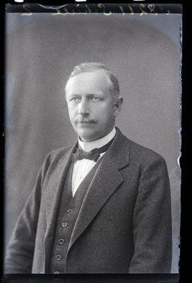 Viljandi Jaani koguduse (linnakoguduse) õpetaja Friedrich Wilhelm Schiele.  duplicate photo