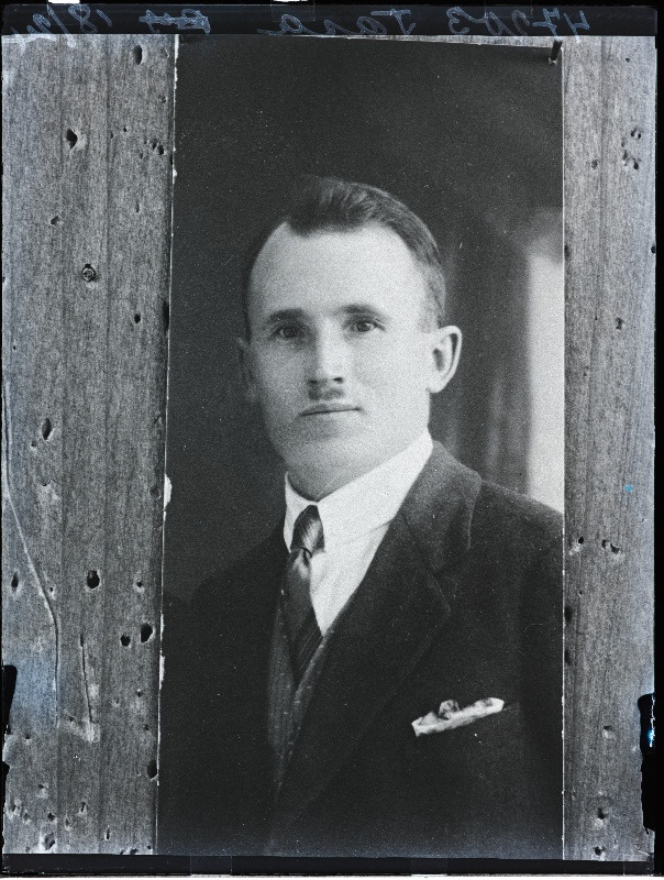 Mehe foto, (19.07.1926 fotokoopia, tellija Tasa).