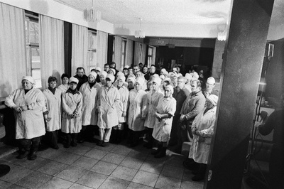 NLKP Keskkomitee peasekretäri J. Andropovi leinamiiting Tallinna Piimatoodete Kombinaadis.  similar photo