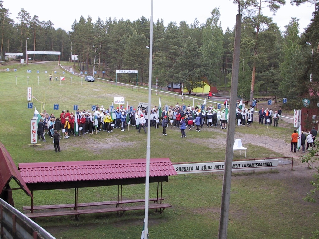 Maavalitsuste suvemängud 2002