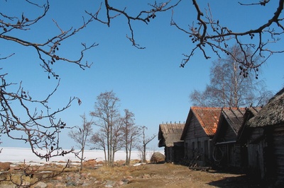 Võrgukuurid Altja kalurikülas. rephoto