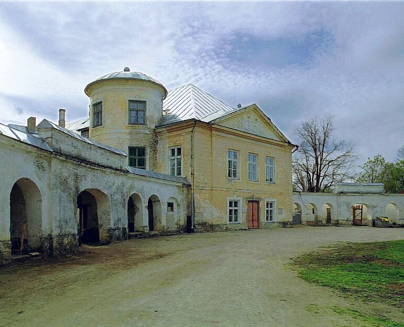 Kiltsi school, former Kiltsi manor monastery house. Vao vald. rephoto
