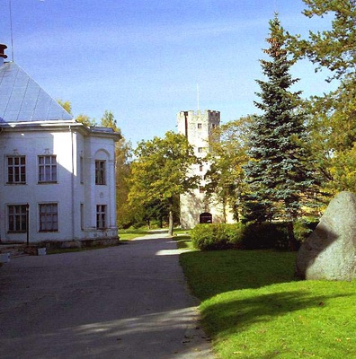 Porkuni koolimaja, vaade. Arhitekt Raul-Levroit Kivi rephoto