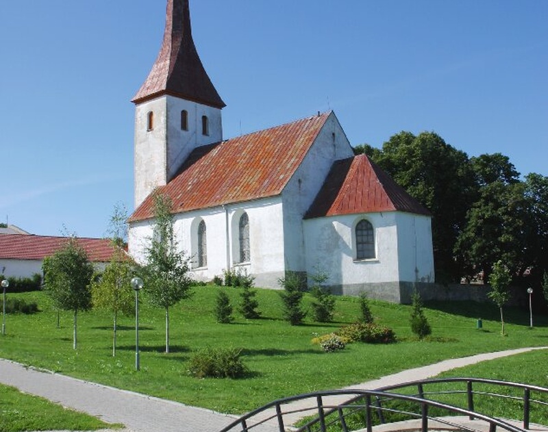 Rakvere kirik. Vaade kirikule rephoto