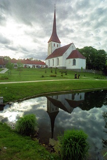 Rakvere kirik. Vaade kirikule rephoto