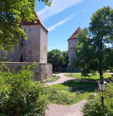 Celebrations for the days of the Old Town at the Virgin Tower and Kiek in de Kök. rephoto