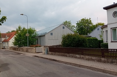 Kuressaare peremajad Tolli ja Kohtu tn nurgal. Arhitektuuribüroo Kavakava, arhitektid Siiri Vallner, Katrin Koov, Kaire Nõmm rephoto