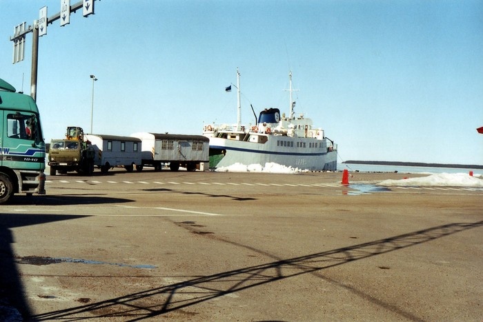 Fotod Heltermaa sadamast