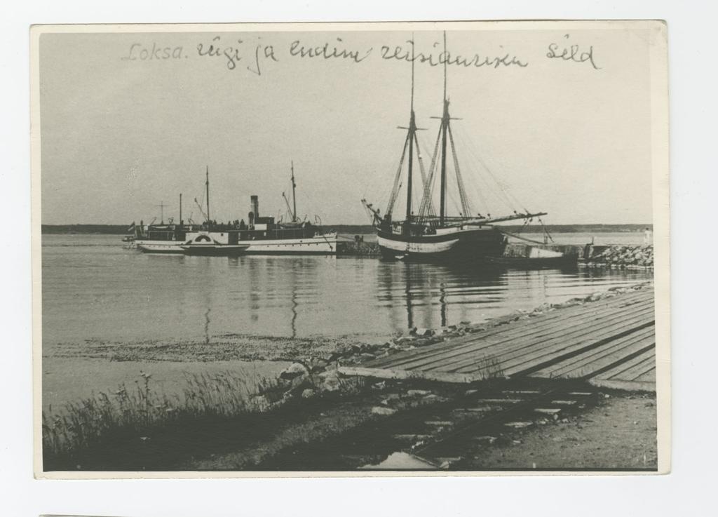 Laevad Loksa sadamasilla ääres
