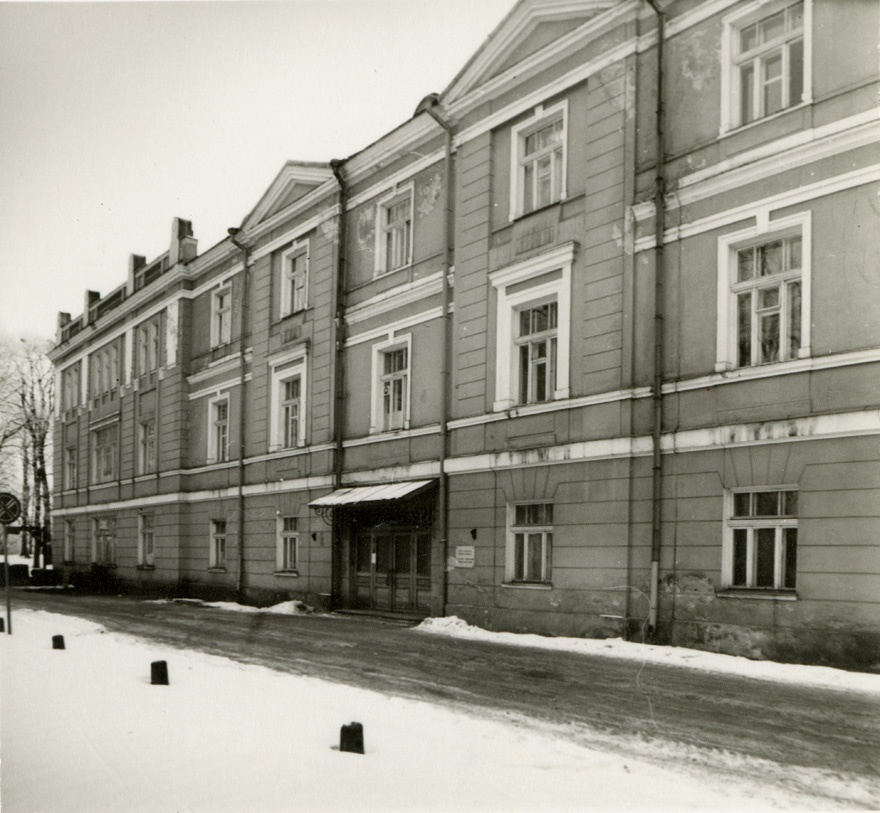 Naistekliinik Tartus, fassaadivaade