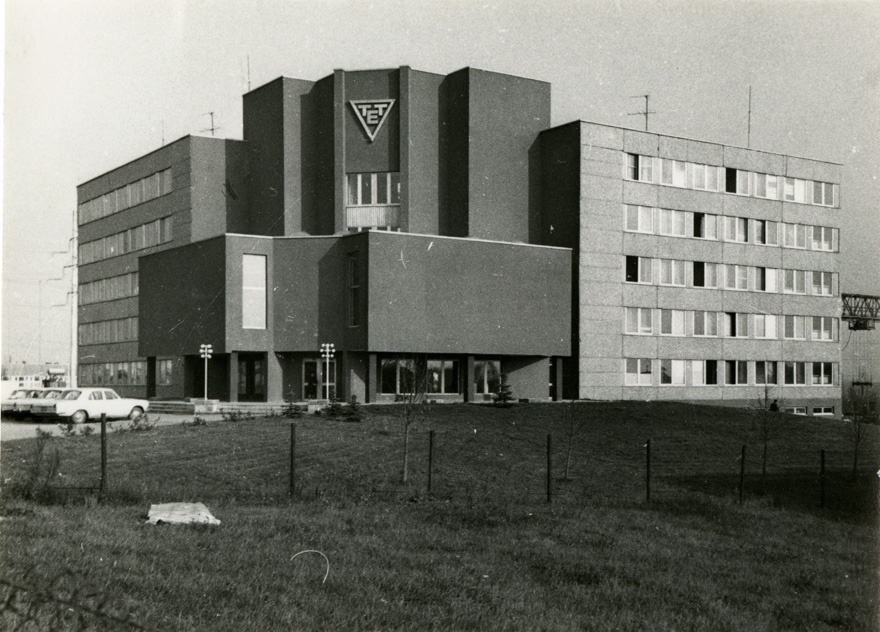 Tartu Ehitustrusti haldushoone, vaade hoonele nurgalt. Arhitekt Reet Valk