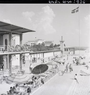 Pärnu, plaaž rannakohviku ees  similar photo