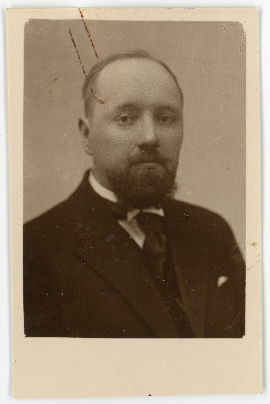 Friedrich Hirschfeld. Passitaotluse foto