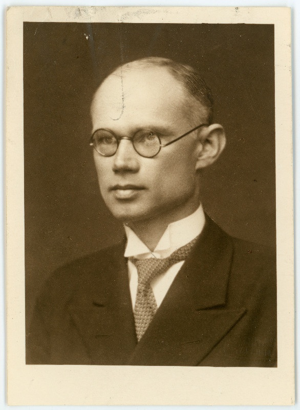 Volf-Eduard-Karl-Ludvig Hoeppener. Passitaotluse foto