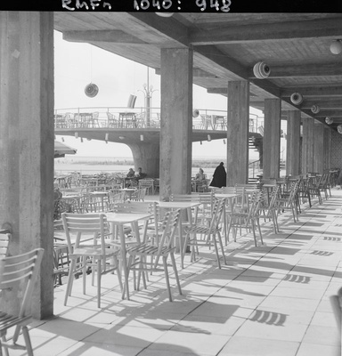 Pärnu, rannakohvik  duplicate photo