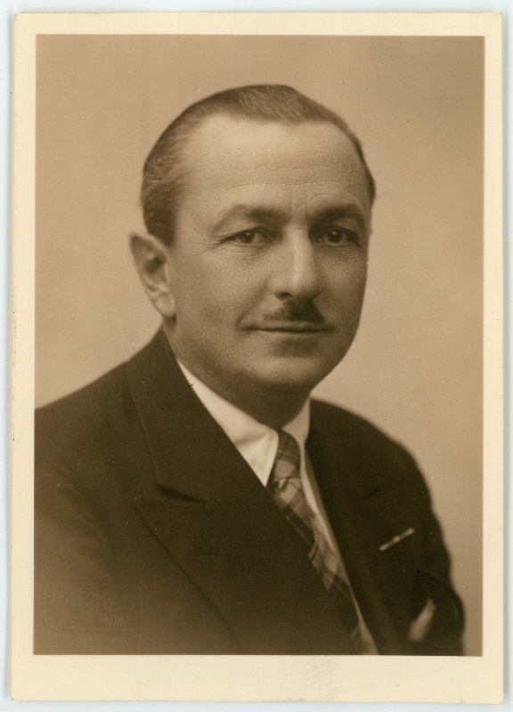 Mihail Kamenev. Passitaotluse foto