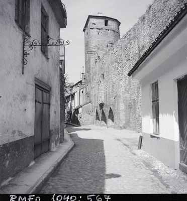 Tallinn, Müürivahe tänav  similar photo