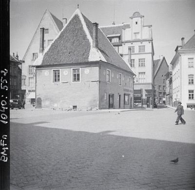 Tallinn, Raekoja plats  similar photo