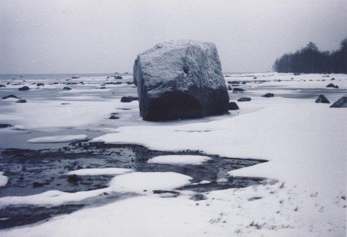 Photo Big stone at the beach of Kärdla