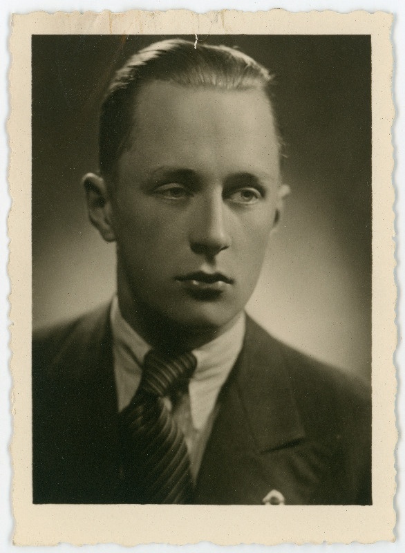 Vladimir Kärk. Passitaotluse foto