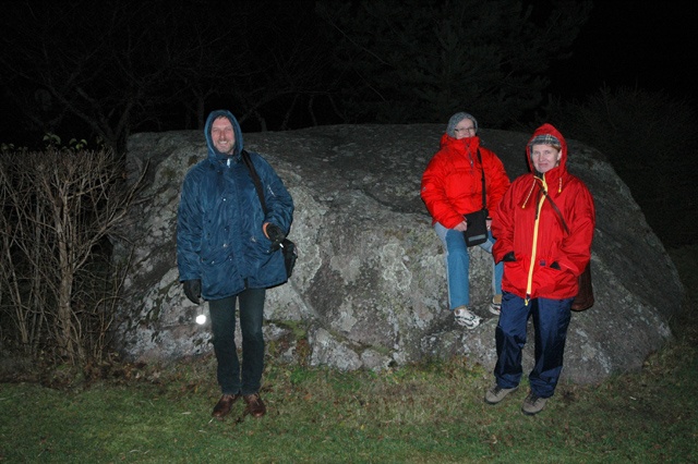 Outside workers in Pihlaspea village near a big stone. From the left Heiki Pärdi, Piret Apple tree and Vaike Reemann. Haljala khk.