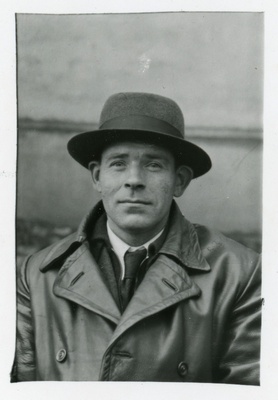 Ants Laidlo. Passitaotluse foto  duplicate photo