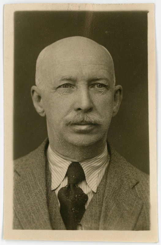 Albert-Maksimilian Laks. Passitaotluse foto