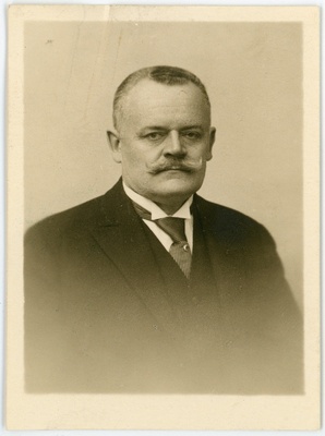 Karl Lihn. Passitaotluse foto  duplicate photo