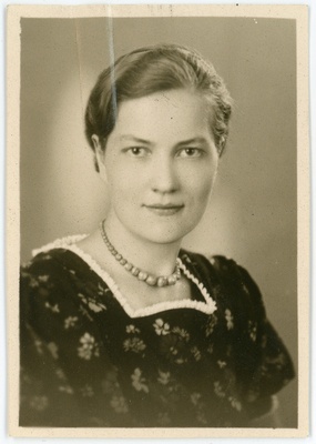 Ingeborg Lüdig. Passitaotluse foto  duplicate photo