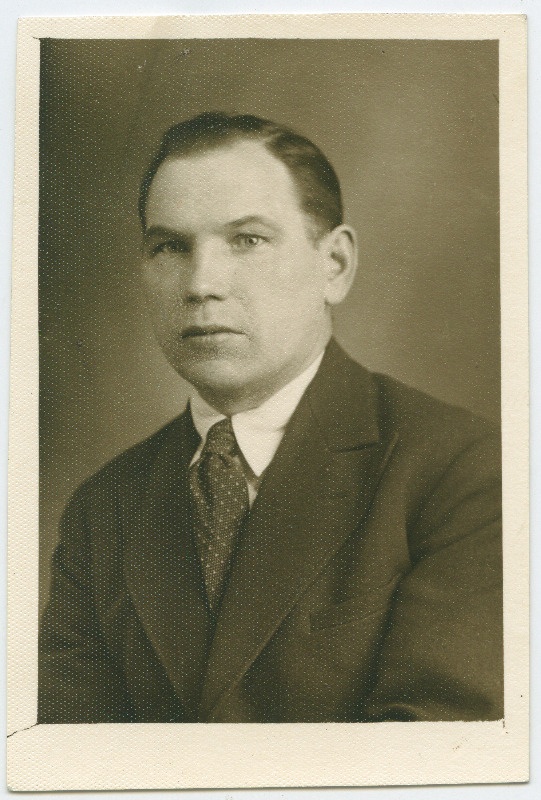 Nikolai Mets. Passitaotluse foto