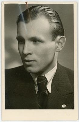 Rene-Sigmund Mikfeldt. Passitaotluse foto  duplicate photo